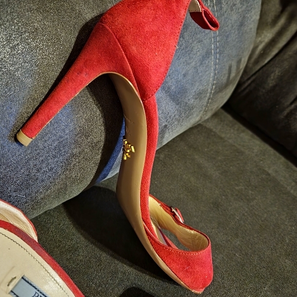 PRADA Red Suede Ankle Strap Sandals Sz 36.5 (6) - Picture 8 of 16